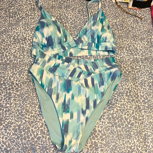 Aerie Blue and Green Patterned Bikini - Picture 1 of 6